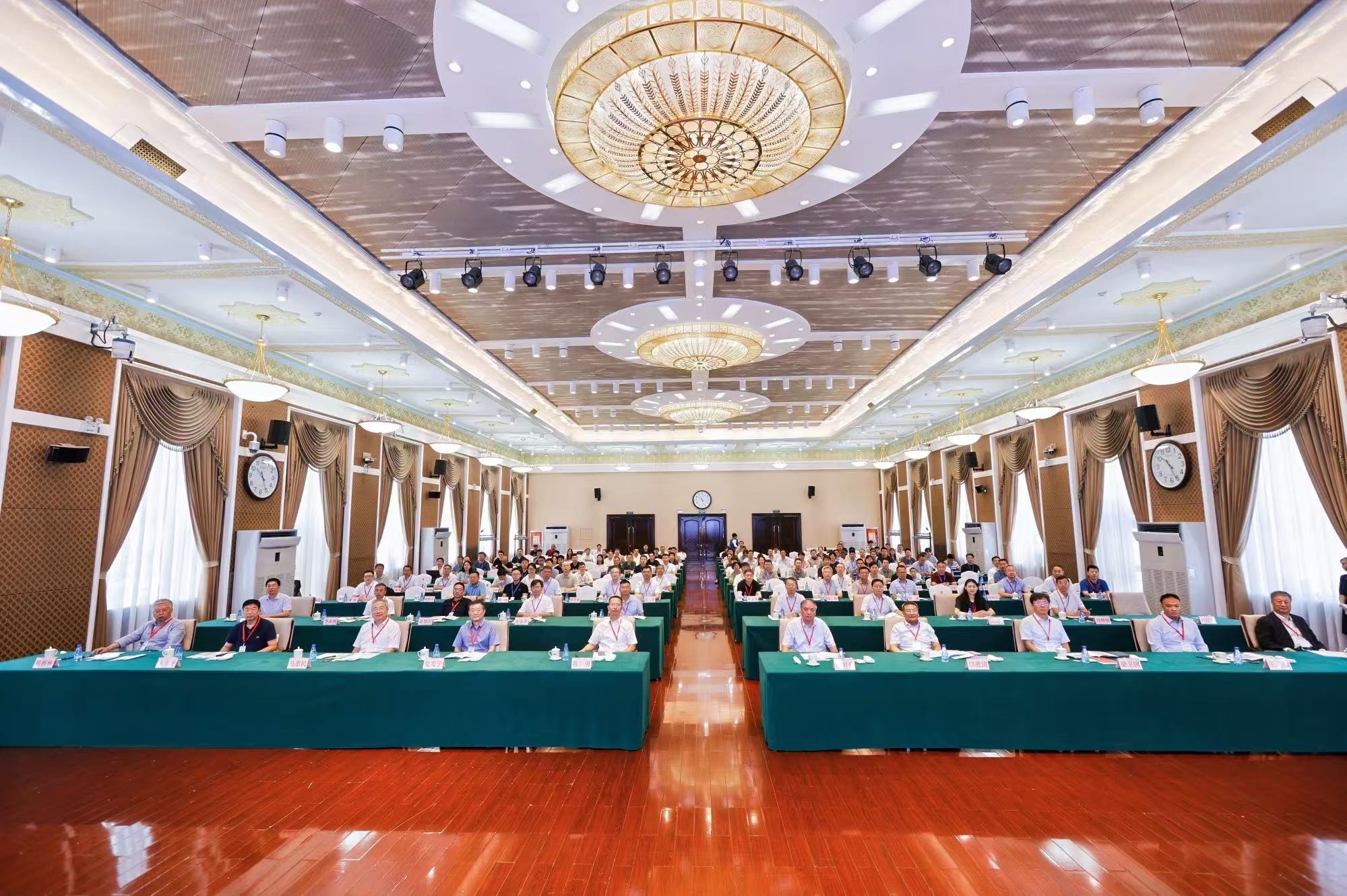 开云官方站登录入口-开云online（中国）
展风采|深耕岩土前沿！苏州开云官方站登录入口-开云online（中国）
低场核磁技术亮相第四届西北岩土力学大会